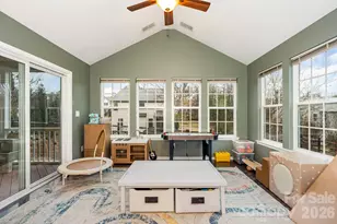 715 Cider Ct, Lake Wylie, SC 29710 - Photo 18