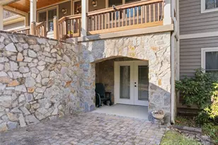 102 Wolf Shoals Dr, Hendersonville, NC 28739 - Photo 20