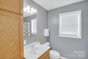 10425 Idlewild Rd, Matthews, NC 28105 - Photo 8