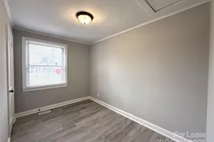 1142 Mona Dr, Charlotte, NC 28206 - Photo 14