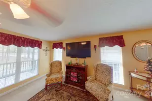 111 8th St, York, SC 29745 - Photo 18