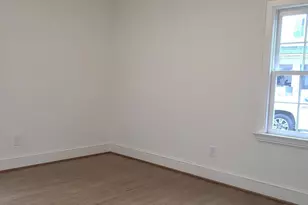 2114 Brandon Cir, Charlotte, NC 28211 - Photo 10