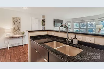 529 N Graham Street #2G, Charlotte, NC 28202 - Photo 10
