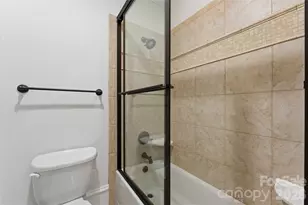 16849 Ashton Oaks Dr, Charlotte, NC 28278 - Photo 34
