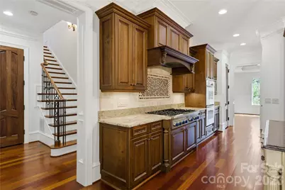 16849 Ashton Oaks Drive, Charlotte, NC 28278 - Photo 18