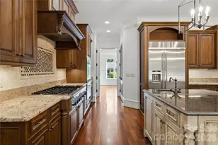 16849 Ashton Oaks Dr, Charlotte, NC 28278 - Photo 14