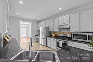 4424 Sunset Rose Dr, Fort Mill, SC 29708 - Photo 12