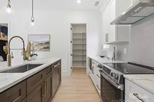 151 Hedgewood Dr, Mooresville, NC 28115 - Photo 8