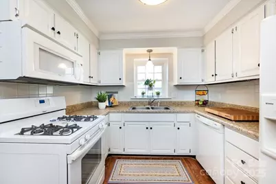 1708 Roxborough Road #H, Charlotte, NC 28211 - Photo 12