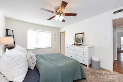 1708 Roxborough Road #H, Charlotte, NC 28211 - Photo 20