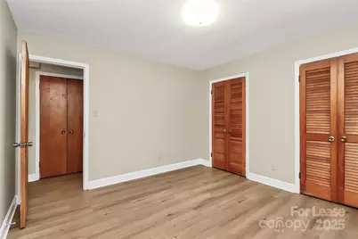 3728 Dresden Drive E, Charlotte, NC 28205 - Photo 14