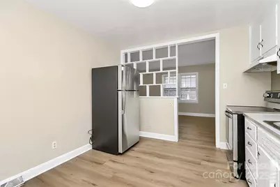 3728 Dresden Drive E, Charlotte, NC 28205 - Photo 8