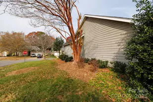 3033 River Ridge Dr, Gastonia, NC 28056 - Photo 26