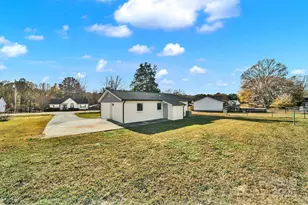 2509 Oxford Cir, Lancaster, SC 29720 - Photo 24
