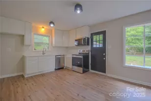 6921 Idlewild Rd, Charlotte, NC 28212 - Photo 8