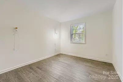 6104 Bridlewood Lane, Charlotte, NC 28215 - Photo 26