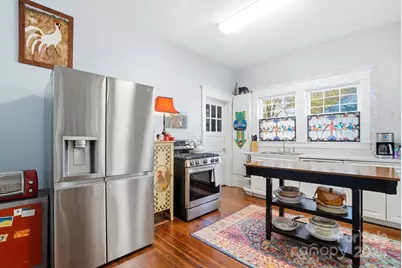 221 N Patterson Street, Statesville, NC 28677 - Photo 14