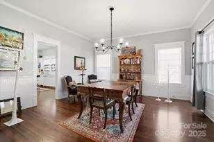 221 N Patterson St, Statesville, NC 28677 - Photo 10