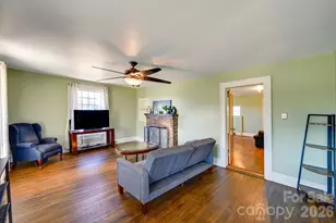 6362 Sherrills Ford Rd, Catawba, NC 28609 - Photo 14