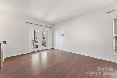 16034 Roscoe Lane, Charlotte, NC 28204 - Photo 10