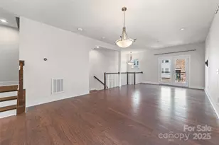 16034 Roscoe Ln, Charlotte, NC 28204 - Photo 8