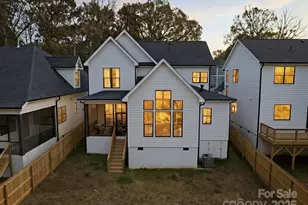 2017 South St, Charlotte, NC 28208 - Photo 32