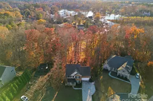447 Leaf Arbor Ct, Lake Wylie, SC 29710 - Photo 24