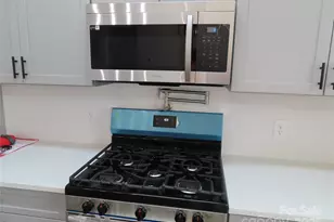 489 E Border Rd, Rock Hill, SC 29730 - Photo 6