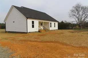 489 E Border Rd, Rock Hill, SC 29730 - Photo 2