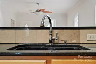 1201 Allen St, Charlotte, NC 28205 - Photo 12