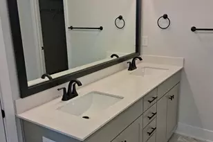 136 Kerr Walk Dr, Statesville, NC 28677 - Photo 6