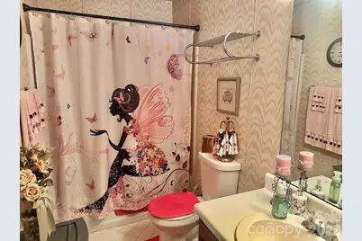 6042 Crape Myrtle Lane, Charlotte, NC 28216 - Photo 6