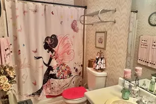 6042 Crape Myrtle Ln, Charlotte, NC 28216 - Photo 6