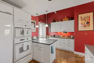 100 The Pinnacle Dr, Sapphire, NC 28774 - Photo 16