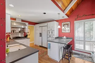 100 The Pinnacle Dr, Sapphire, NC 28774 - Photo 12