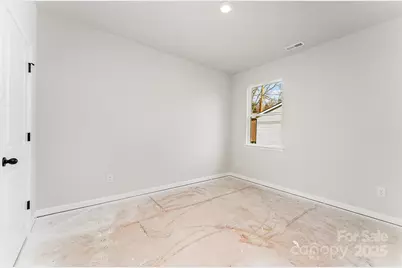 510 Mill Street, Lowell, NC 28098 - Photo 20