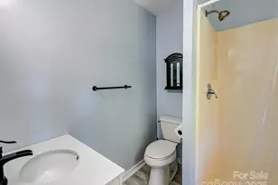 14 Spring Lake Dr, Fletcher, NC 28732 - Photo 18