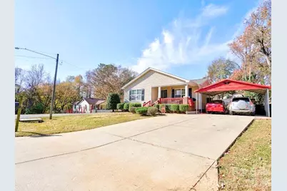1001 West Circle, Gastonia, NC 28054 - Photo 2