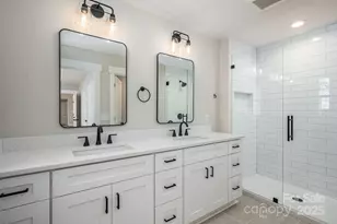 1928 Friendly Ln, Newton, NC 28658 - Photo 40