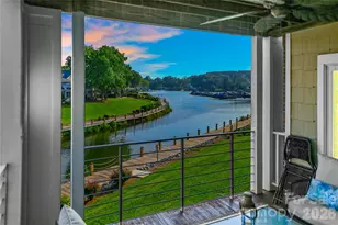 18525 Harborside Dr, Cornelius, NC 28031 - Photo 2