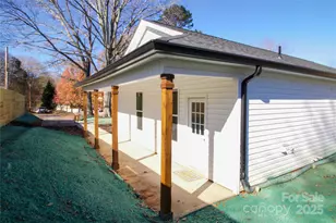 2417 Summit Ave, Kannapolis, NC 28081 - Photo 18