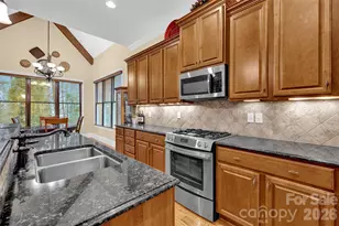 105 Tuskarora Point Ln, Mooresville, NC 28117 - Photo 12