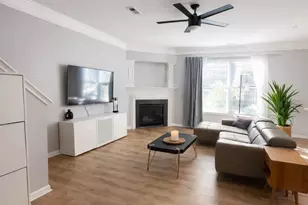 16732 Prairie Falcon Ln, Charlotte, NC 28278 - Photo 4