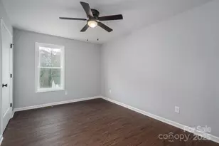 519 N State St, Lincolnton, NC 28092 - Photo 14