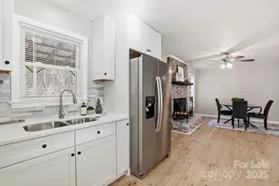 303 Ellenwood Dr, Albemarle, NC 28001 - Photo 18