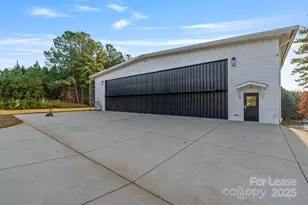 122 Rutan Ct, Mooresville, NC 28117 - Photo 2