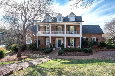 501 Maymont Drive, Cramerton, NC 28032 - Photo 1