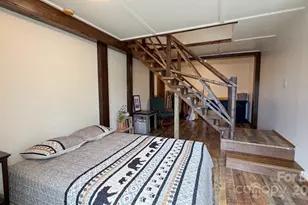 437 Deer Crossing Ln, Lenoir, NC 28645 - Photo 34