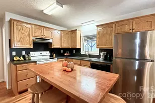 437 Deer Crossing Ln, Lenoir, NC 28645 - Photo 10