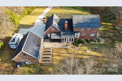 10915 Tara Oaks Drive, Charlotte, NC 28227 - Photo 10